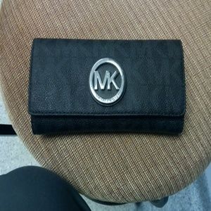 MK wallet